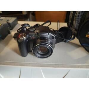 Canon PowerShot S3 IS Digital Camera
